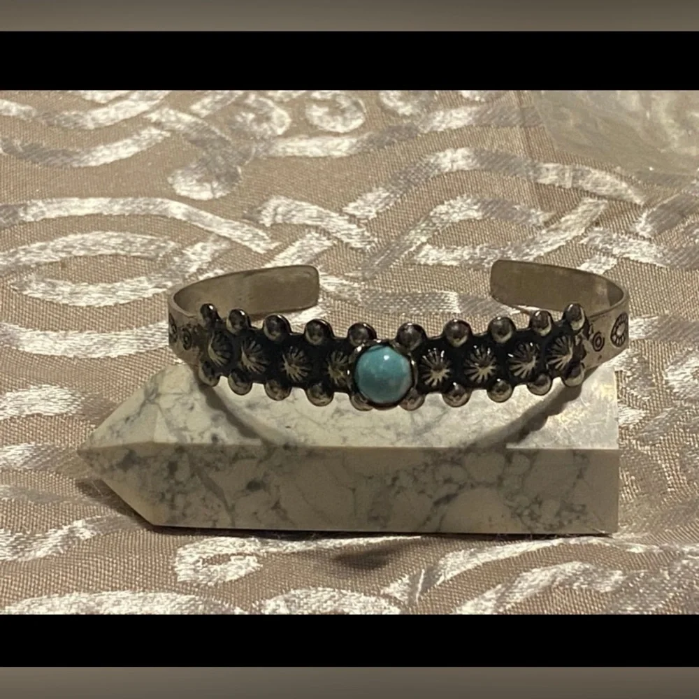 Vintage Faux Turquoise Native Cuff Bracelet ~ Small Size #9229